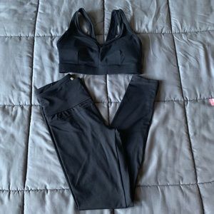 ❌SOLD❌Forever XXI Leggings and Sports Bra